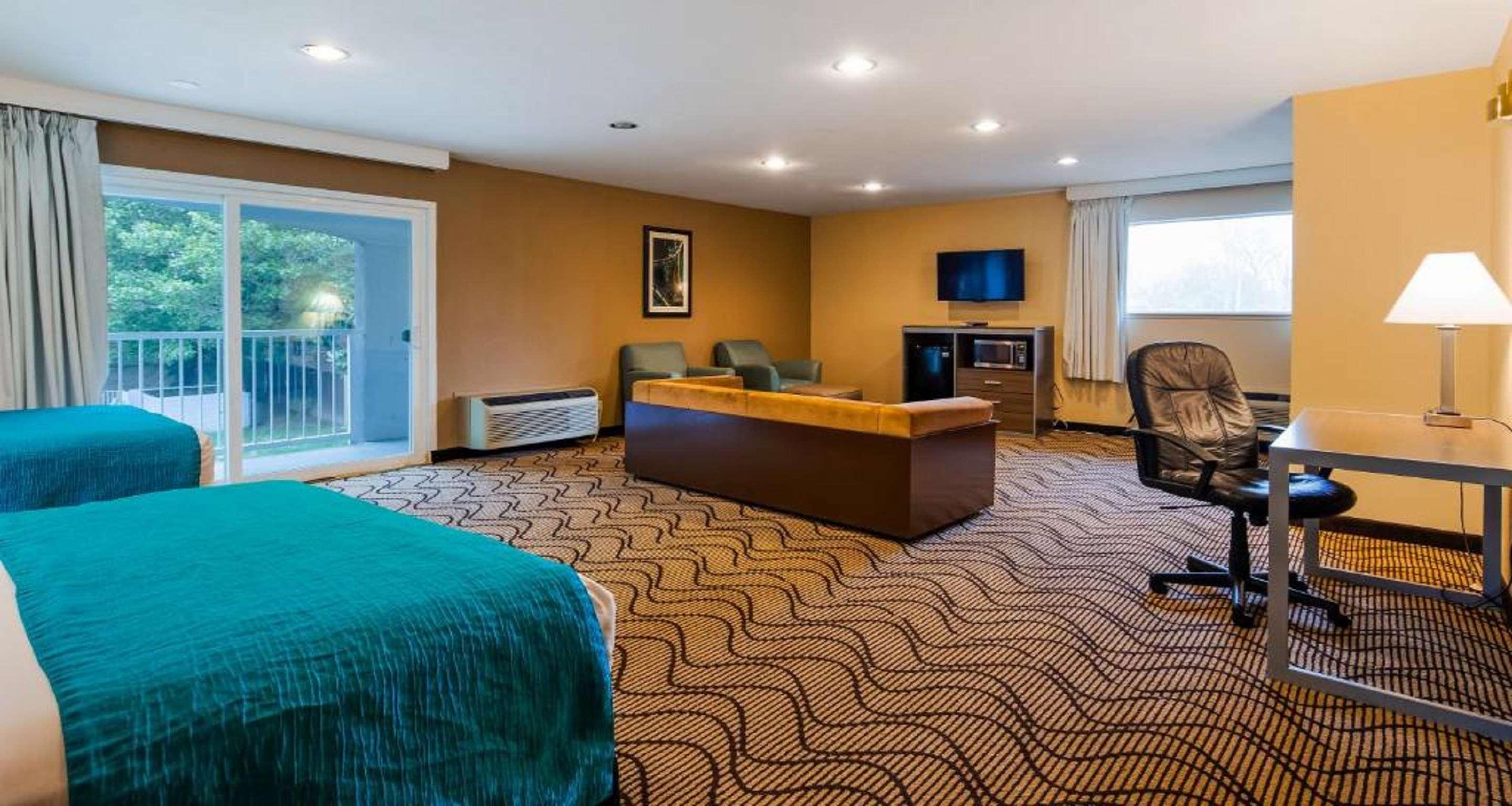 Surestay Plus Hotel By Best Western Sacramento North Экстерьер фото
