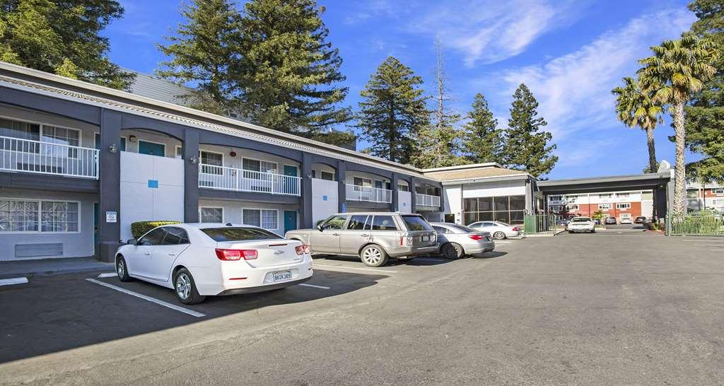 Surestay Plus Hotel By Best Western Sacramento North Экстерьер фото