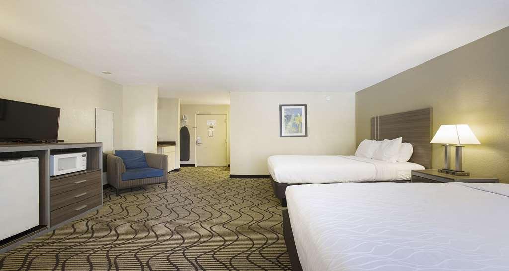 Surestay Plus Hotel By Best Western Sacramento North Номер фото